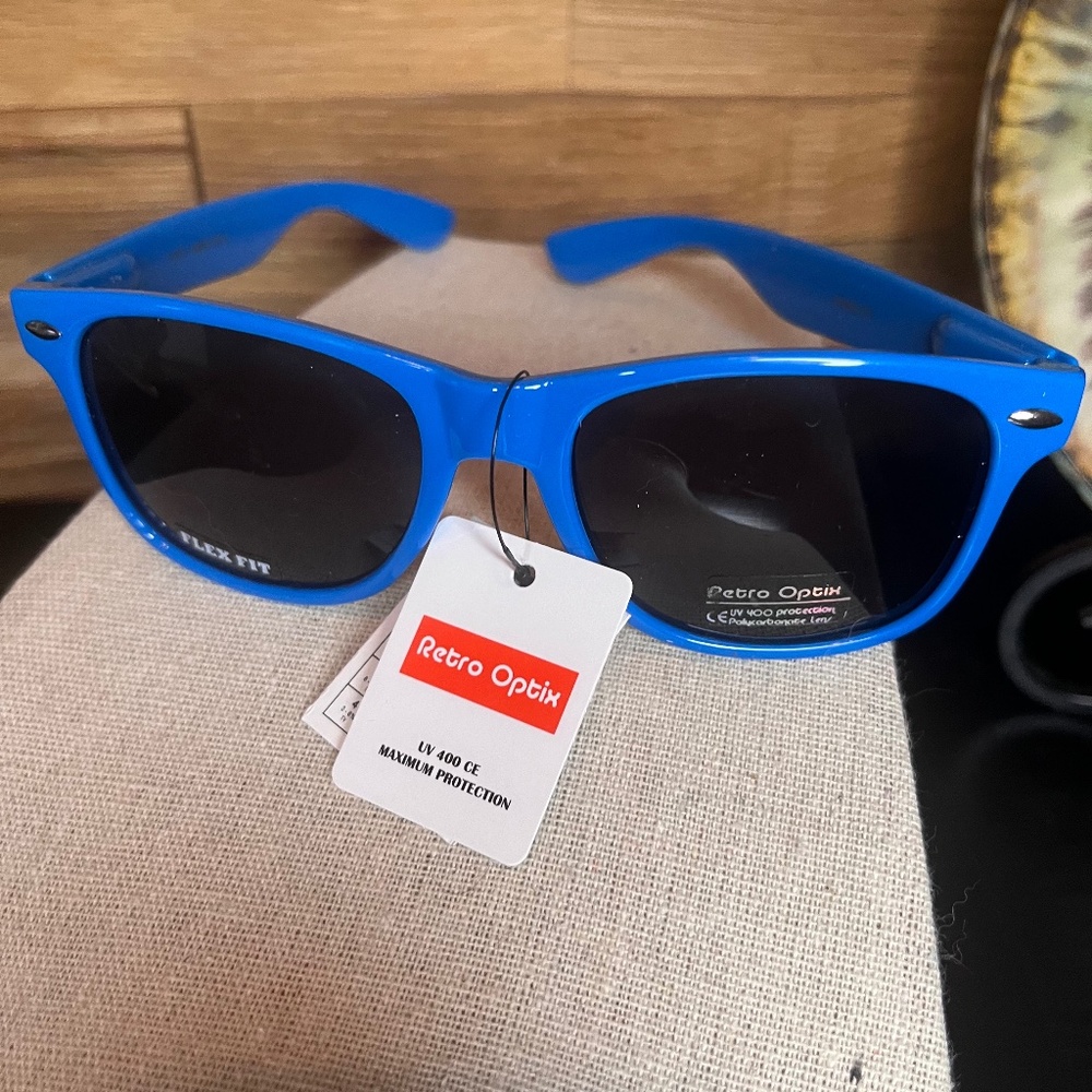 Sunglasses - Retro Optix Blue